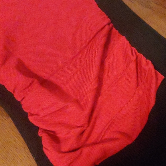 Top - Picture 3 of 4